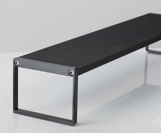 CHIHIROS WRGB2 SLIM 120 CM 90W BLACK 4 CHIHIROS WRGB2 SLIM 120 CM 90W BLACK - Afbeelding 2